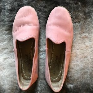 Light pink suede Sabahs